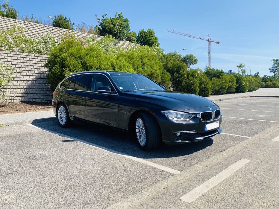 BMW 320 d Touring Line Luxury Auto
