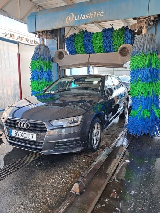 Audi A4 2.0 tdi 150 CV Impecável. Revisão Grande Feita.