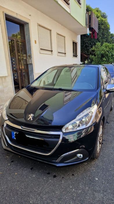 Peugeot 208 Como Novo Alverca Do Ribatejo E Sobralinho