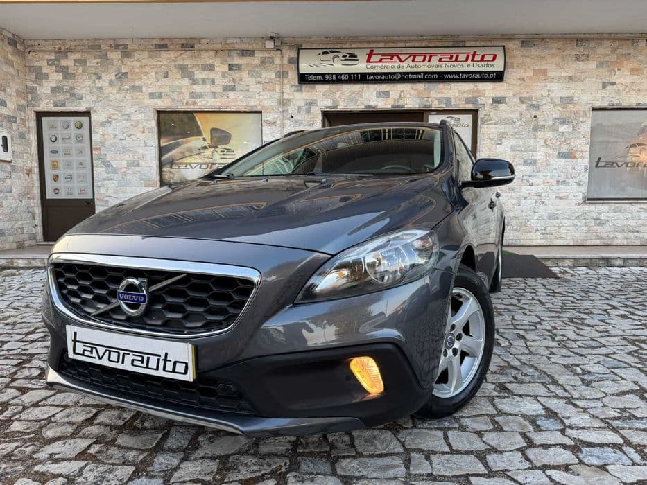 Volvo  Cross Country 1.6 D2 Momentum Calvão