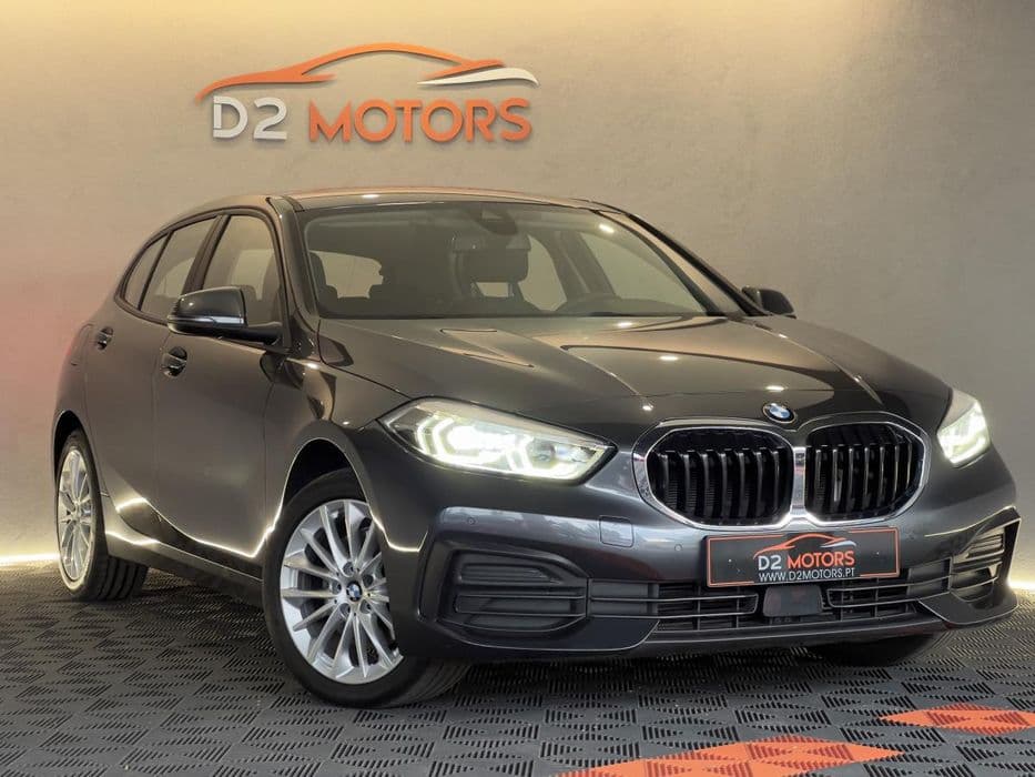 BMW 116 d Advantage - Cx Automática / LEDs Alcaria