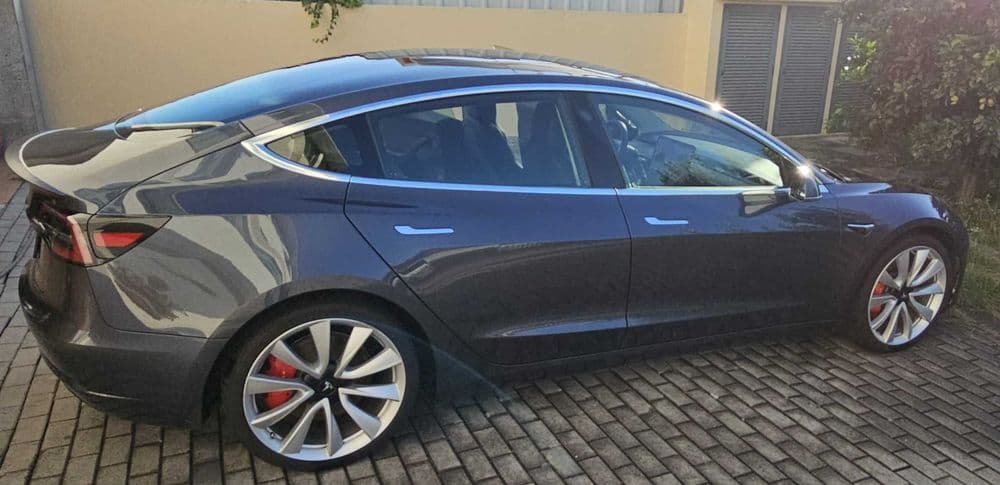 Tesla Model 3 Performance Dual Motor AWD Vila Nova de Famalicão