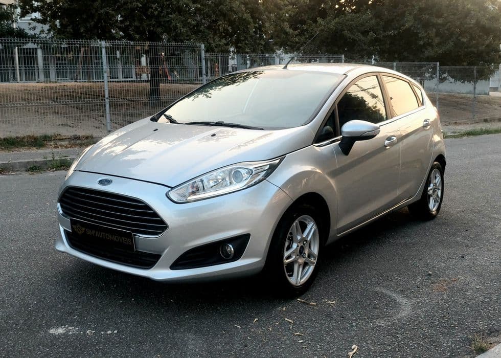 Ford Fiesta 1.5TDCI Titanium Cidade Da Maia