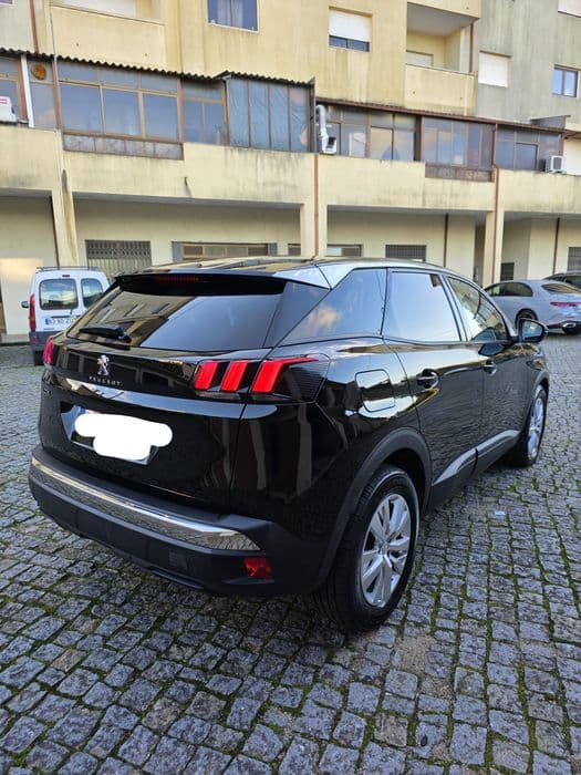Peugeot 3008 de