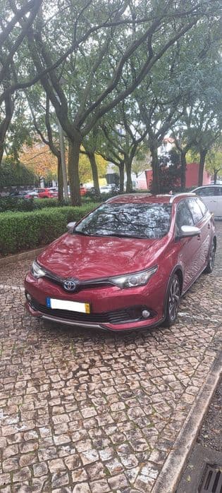 Toyota Auris Touring Sports Touring Sports 1.8 HSD Comfort P.Techno P.Sport 1 Dono Oeiras E São Julião Da Barra, Paço De Arcos E Caxias