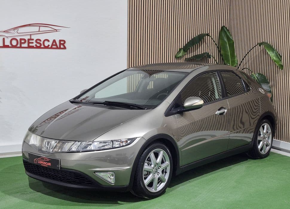 Honda Civic 1.8 - 98.000KM