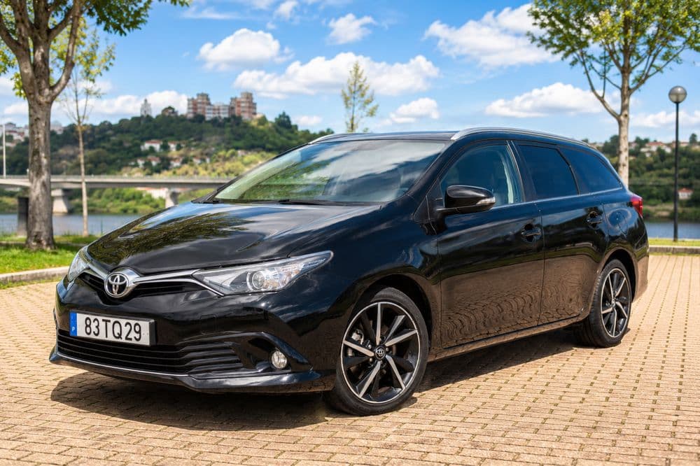 Toyota Auris 1.4 Carrinha Santa Iria De Azoia, São João Da Talha E Bobadela
