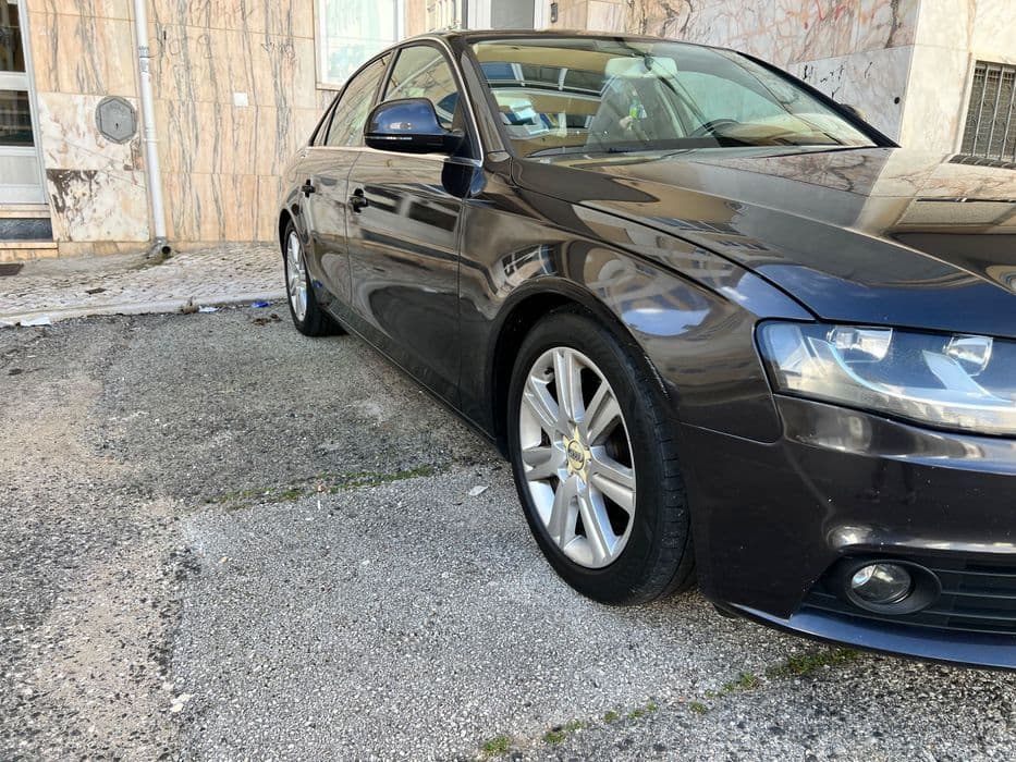 Audi A4 2.0 Tdi . Agualva E Mira-Sintra