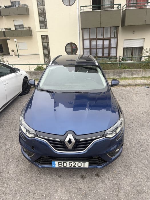 Renault 20 grandtour Coimbra (Sé Nova, Santa Cruz, Almedina E São Bartolomeu)