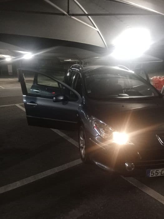 Peugeot 307 SW l 146 mil km teto panorâmico 18 meses de garantia Canidelo