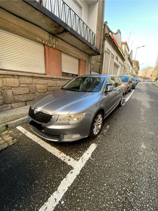 Škoda Superb 2 full extras Mafamude E Vilar Do Paraíso