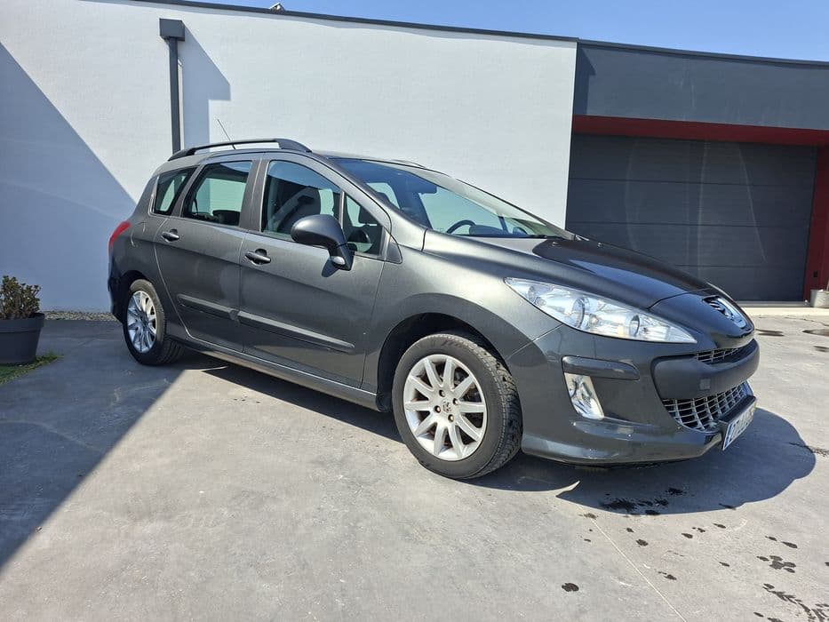 Peugeot  1.6hdi Arrabal
