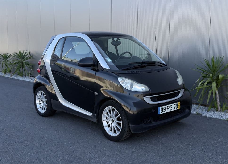 Smart ForTwo Coupé 0.8 CDI 54 CV Automatico ( Tecto Panoramico AC )