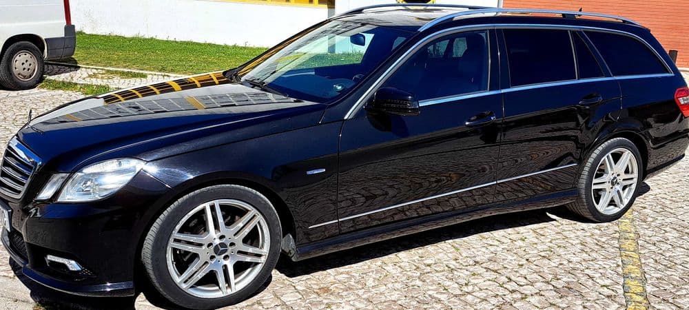 Mercedes-Benz E 250 CDI Avantgarde kit AMG 190 mil km Avenidas Novas