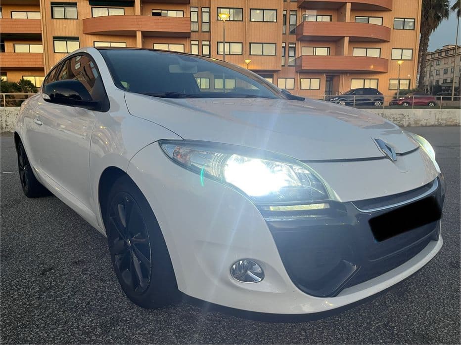 Renault Mégane Coupe dci Espinho