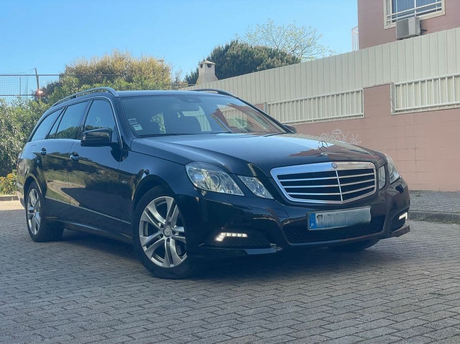 Mercedes-Benz E 250 AVANGUARD Seixal, Arrentela E Aldeia De Paio Pires