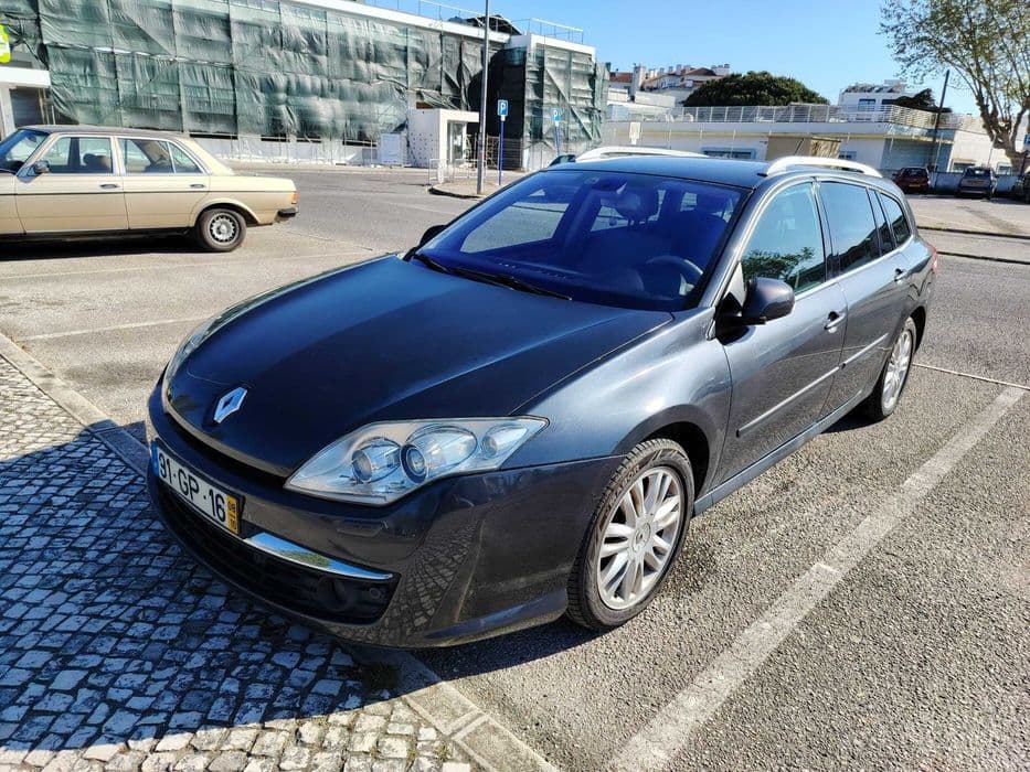 Renault Laguna Break Automática 2.0 dCi Initiale Lourinhã E Atalaia