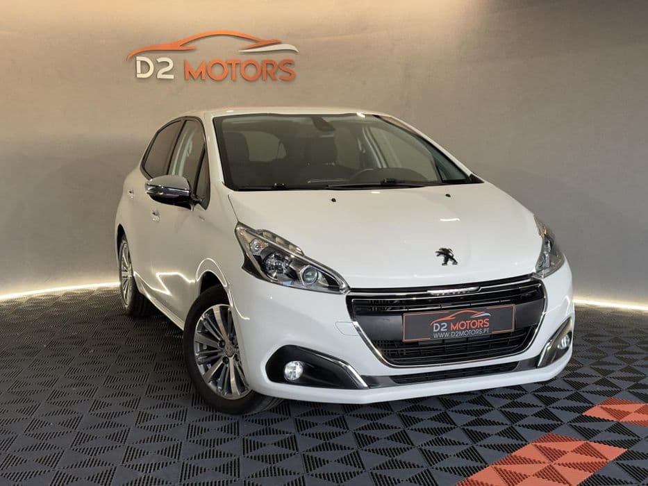 Peugeot 208 1.6 BlueHDi Style Alcaria
