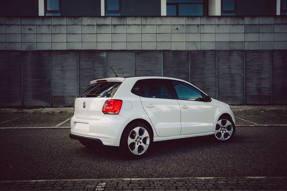 Volkswagen Polo 1.6 TDI caixa DSG