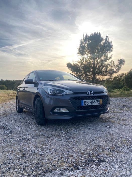 Hyundai i20 1.1 CRDi () Diesel – Consumos de 4L/100km Setúbal (São Julião, Nossa Senhora Da Anunciada E Santa Maria Da Graça)