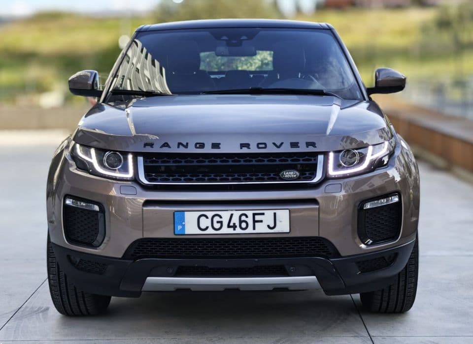 Land Rover Evoque FACELIFT FTRAS – Full Extras & Estado Irrepreensíve