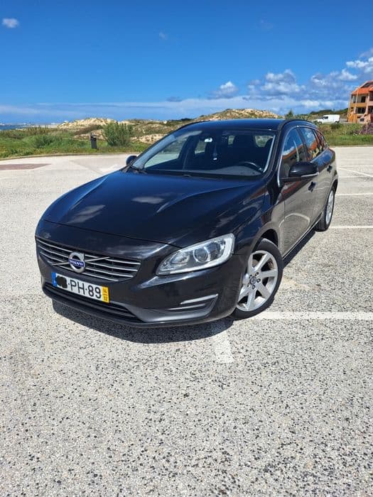 Volvo V60 D4 2.0d 181cv Atouguia da Baleia