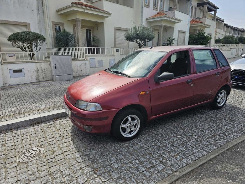 Fiat Punto 55. Alguns extras. Paços de Ferreira