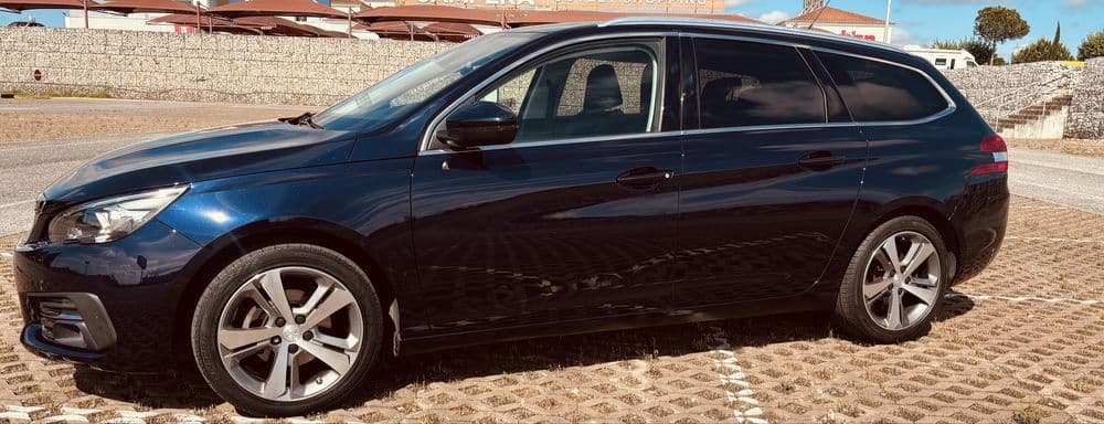 Peugeot 308 SW HDI Carregado E Cadafais
