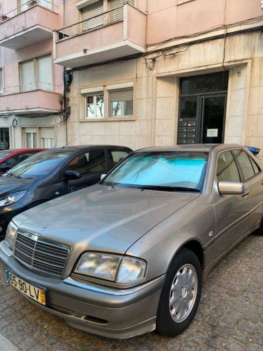 Mercedes-Benz 220 C220 CDI Avariado Almada, Cova Da Piedade, Pragal E Cacilhas