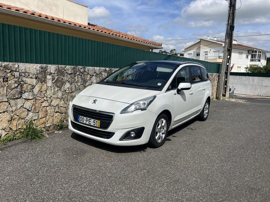 Peugeot  7 lugares 1.6 HDI