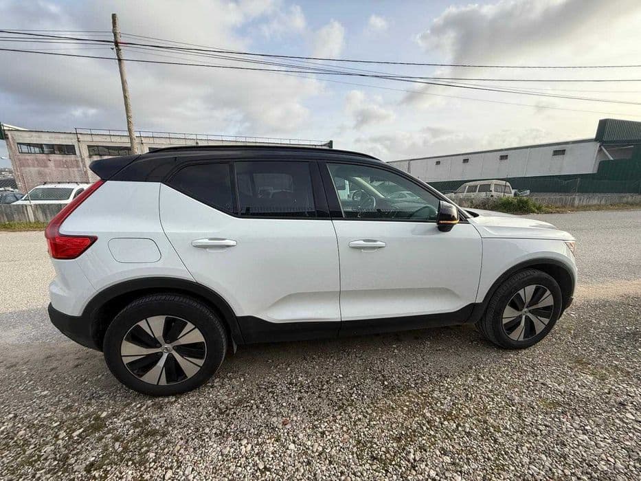Volvo XC 40 T5 - Plug In - Iva dedutível