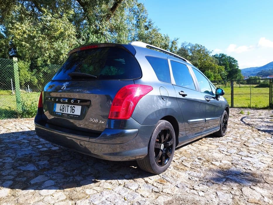 Peugeot 308 em excelente estado de conservação analiso retoma em Mota