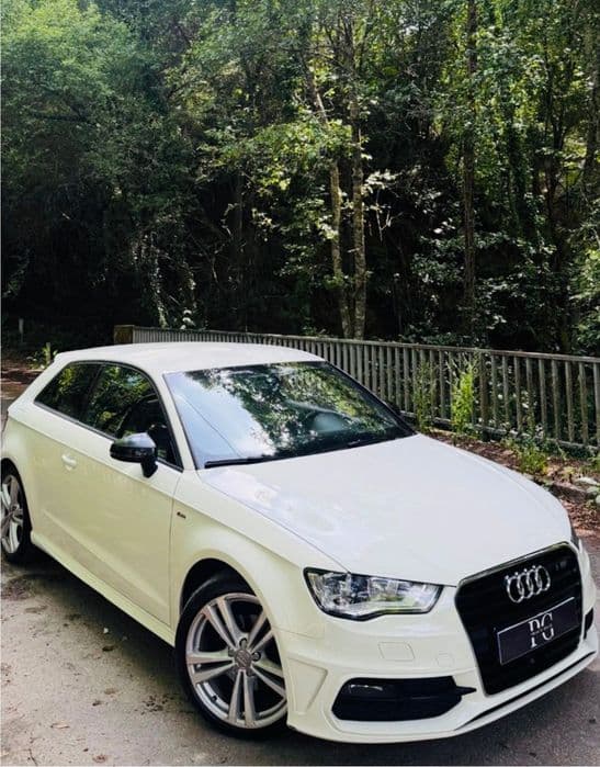 Audi A3 S-Line 2.0 TDI 150cv |Distribuição Nova