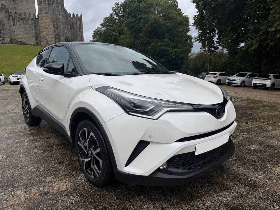 Toyota C-HR 1.2 Turbo Exclusive - Pack Premium - Garantia Fermentões
