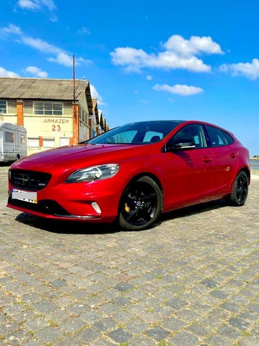 Volvo V40 R-desing D2 Rio Maior