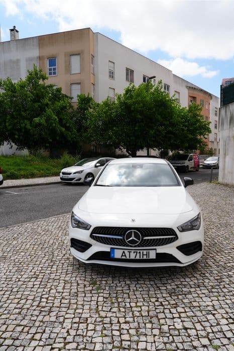 Mercedes-Benz 180 180d AMG Line São Domingos de