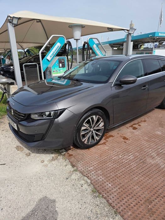Peugeot 508 SW Allure 130 1.5 motor Caldas Da Rainha - Santo Onofre E Serra Do Bouro