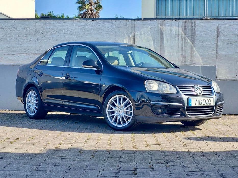Volkswagen Jetta 2.0 TDI ()