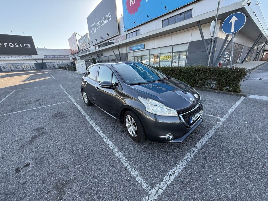 Peugeot 208 Hdi