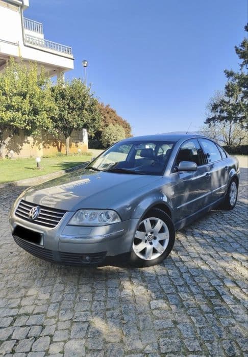 Volkswagen Passat 2.5 TDI CX automatica