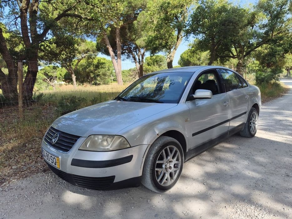 Volkswagen Passat 130cv Castelo (Sesimbra)