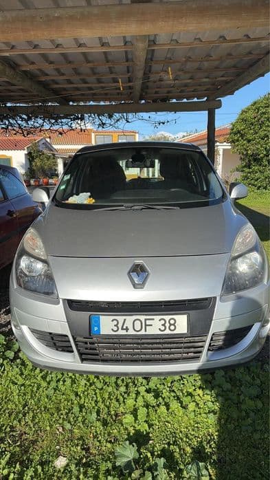 Renault Scénic carro e quero vendê-lo. Porto Covo