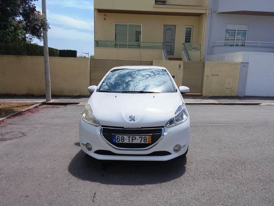 Peugeot 208 HDI