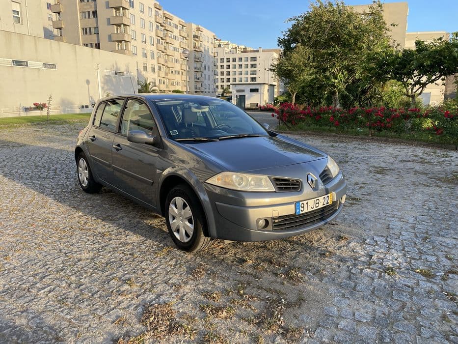 Renault Mégane II 1.5 dCi Dynamique — — 314.541 km Paredes