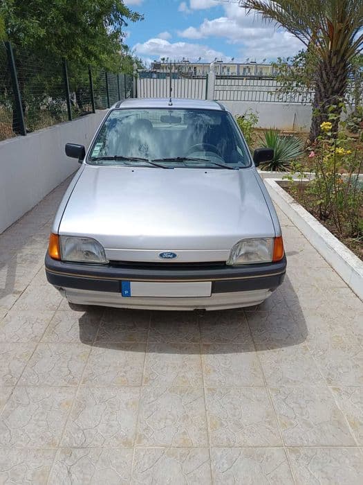 Ford Fiesta 1.1 Albufeira E Olhos De Água