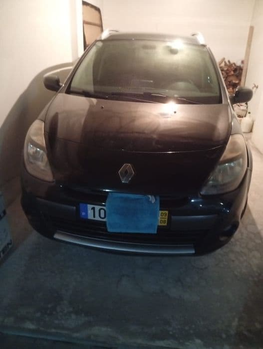 Renault 4 desocupar Renault Clio break Avelar