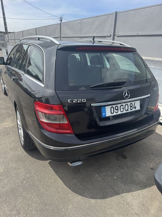 Mercedes-Benz 220 cdi w204 (sinistrada) Castêlo Da Maia