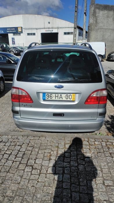 Ford  de