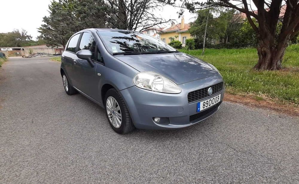 Fiat Grande Punto 1.3 D Multijet 75 cv Dynamic Sintra (Santa Maria E São Miguel, São Martinho E São Pedro De Penaferrim)