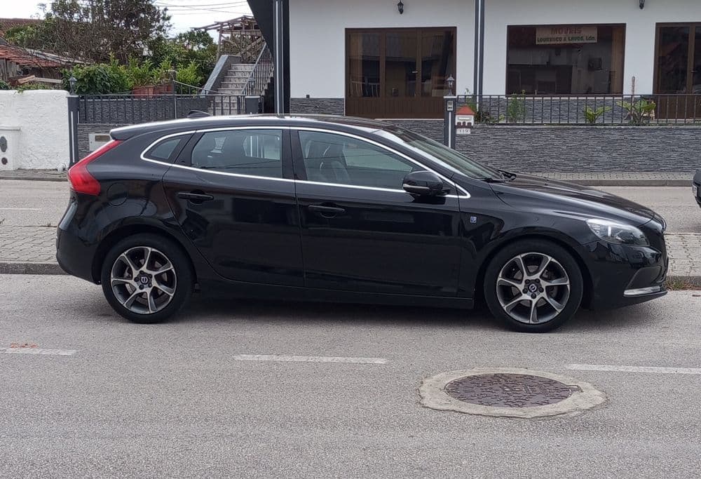 Volvo V40 Ocean Race 1.6 Monte